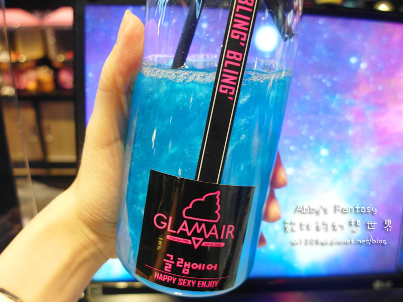 超夯！韓國夢幻甜品GlamAir 雲朵棉花糖霜淇淋I Can Fly ❤ 人手一杯BlingBling星空飲料 by台北信義新光三越A11 ❤ Abby's Fantasy 欸比的幻想世界 皮蛋棠&瘦肉欸比の幸福窩 開箱文分享體驗 (20).jpg