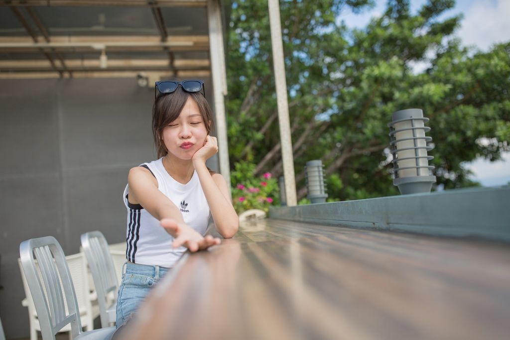 台北淡水外拍一日遊 IG打卡景點 FB必拍照打卡 網美最愛餐廳 美食 公雞咖啡 北海岸 北台灣 五福宮 林口牛水坑 懶人包 長堤 欸比 (2).jpg