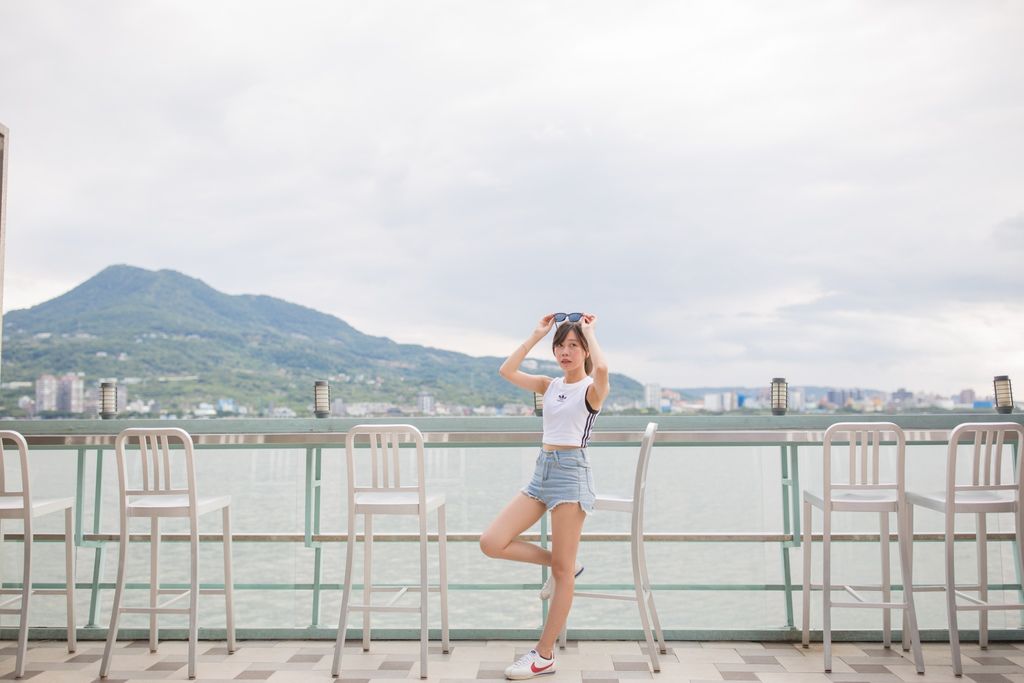 台北淡水外拍一日遊 IG打卡景點 FB必拍照打卡 網美最愛餐廳 美食 公雞咖啡 北海岸 北台灣 五福宮 林口牛水坑 懶人包 長堤 欸比 (7).jpg