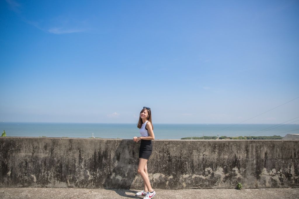 台北淡水外拍一日遊 IG打卡景點 FB必拍照打卡 網美最愛餐廳 美食 公雞咖啡 北海岸 北台灣 五福宮 林口牛水坑 懶人包 長堤 欸比 (39).jpg