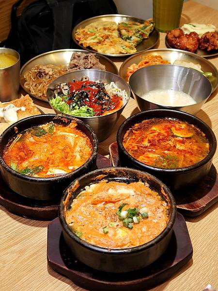 豆腐控不能錯過的韓鍋吃到飽!【江陵阿嬤강릉할매韓鍋料理吃到飽