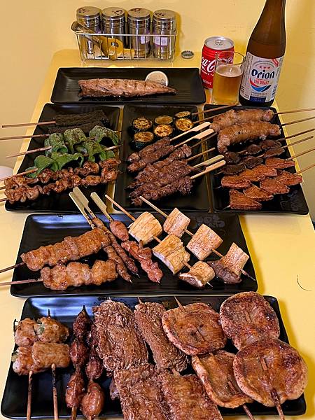 新莊可愛串燒店【烤串兄弟】多款平價串燒是下班後的療癒晚餐!