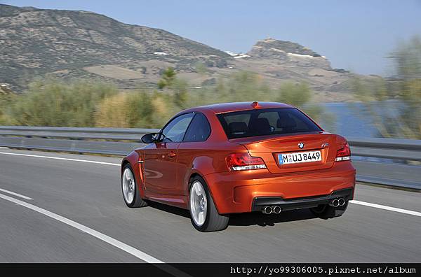 BMW 1 M Coupe外觀 (15).jpg