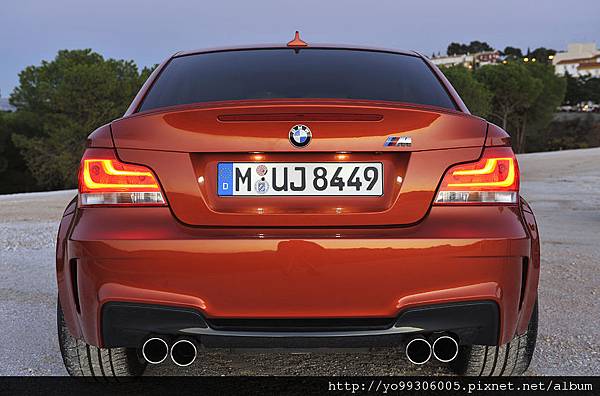 BMW 1 M Coupe外觀 (27).jpg