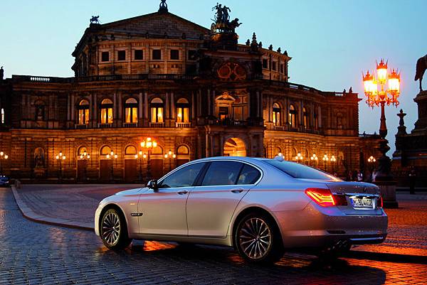 全新BMW 730d.JPG