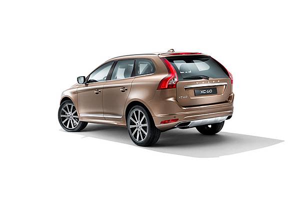 03：Volvo XC60 多元優異的產品特質完全滿足林書豪的所有需求。.jpg