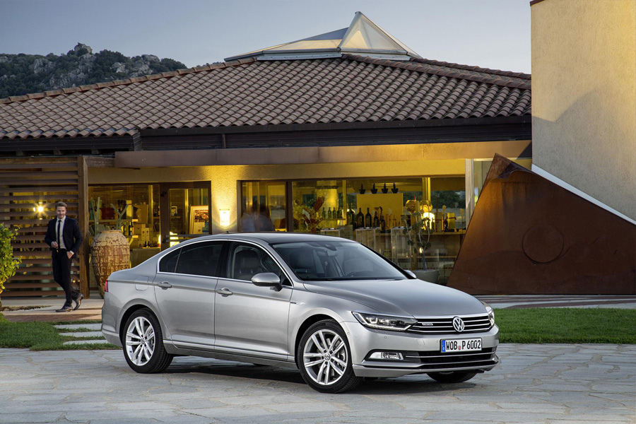 The new Passat-1.JPG