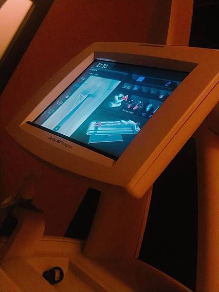 30723711_2348268981855472_7071592373586755584_n.jpg 試用