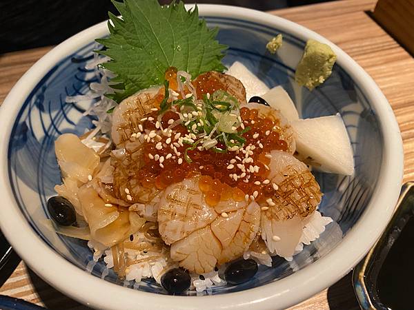 鮭魚卵干貝丼│中山區平價日式料理推薦│魚兵衛太春和食處