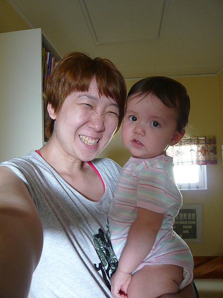 晚餐前  我負責哄Felicia