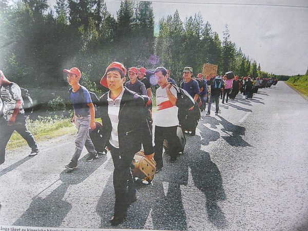 大叔的表情真無辜 