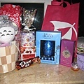 thanks all the presents!.jpg