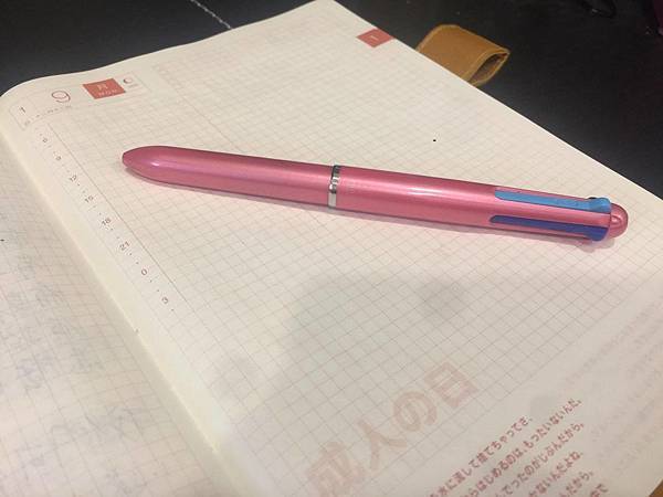 四本手帳2.jpg 四本手帳2.jpg