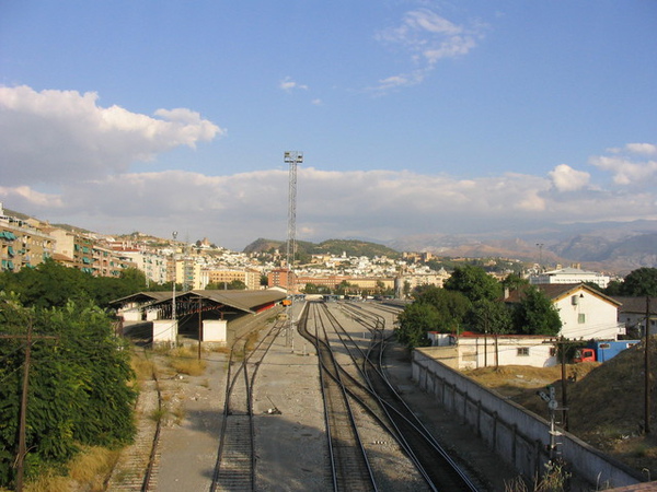 Granada的火車站附近景觀