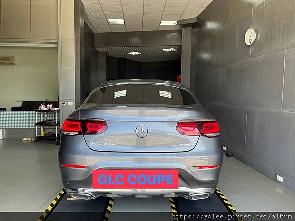 Mercedes-Benz C253 GLC200 COUP