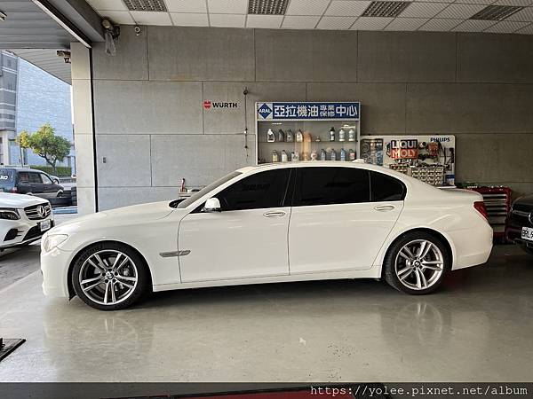 BMW F02 740Li 空氣懸吊空氣壓縮機更換