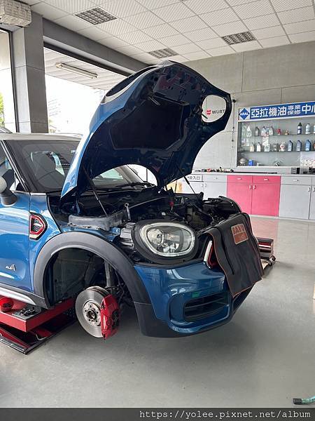 Mini F60 JCW 水泵浦底座總成更新