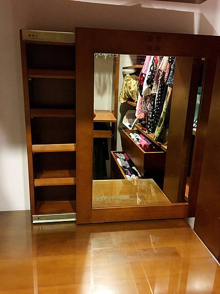 相片 2017-10-10 下午9 22 18.jpg 相片 2017-10-10 下午9 22 18.jpg