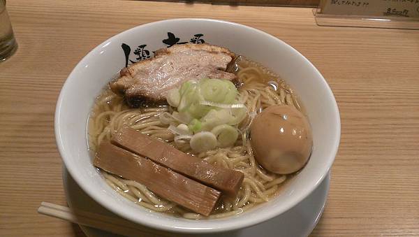 大阪最愛 西中島南方人類みな麺類罌粟淡麗系拉麵 老黃的私蹦蹦すっぽんぽん三光日記 痞客邦 大阪最愛 西中島南方人類みな麺類罌粟淡麗系拉麵 老黃的私蹦蹦すっぽんぽん三光日記 痞客邦