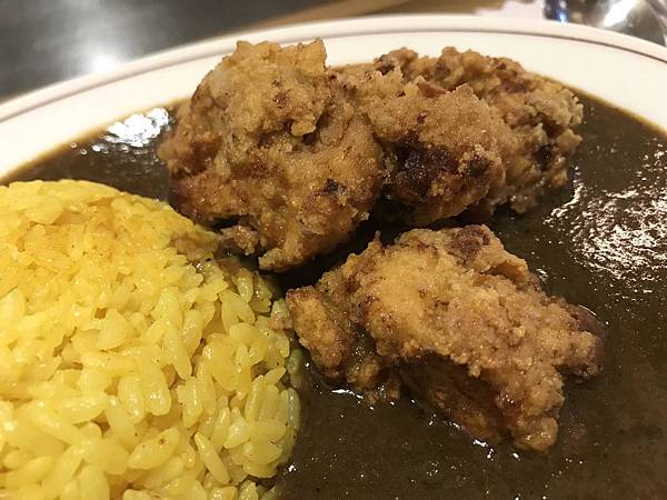 [食記] [東區]大人味日印咖哩:香濃醬汁肥美漢堡排