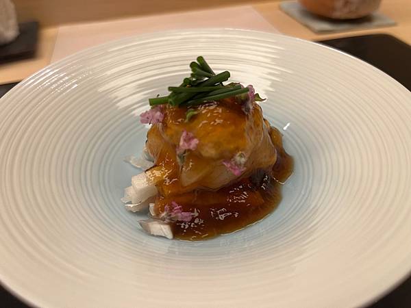 [食記] 東京米其林前二星壽司-ます田 值更高讚譽