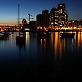 00251_vancouveratnight_2560x1600