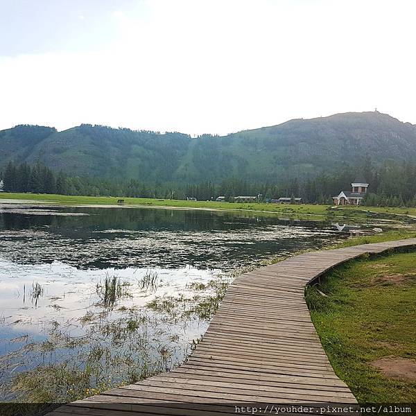 20180613_212504鑒苑山莊周圍的美景。7.jpg