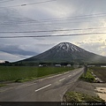 天氣晴朗可以眺望有羊蹄富士之稱的羊蹄山2023.06.01.jpg