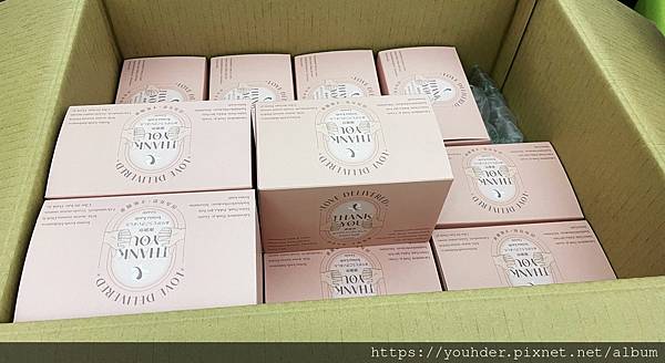 蒙恩聽障烘焙的小西點,除了參予圓夢計畫支持辜一,每個月同仁收到這和小西點也很開心.jpg 蒙恩聽障烘焙的小西點,除了參予圓夢計畫支持辜一,每個月同仁收到這和小西點也很開心.jpg