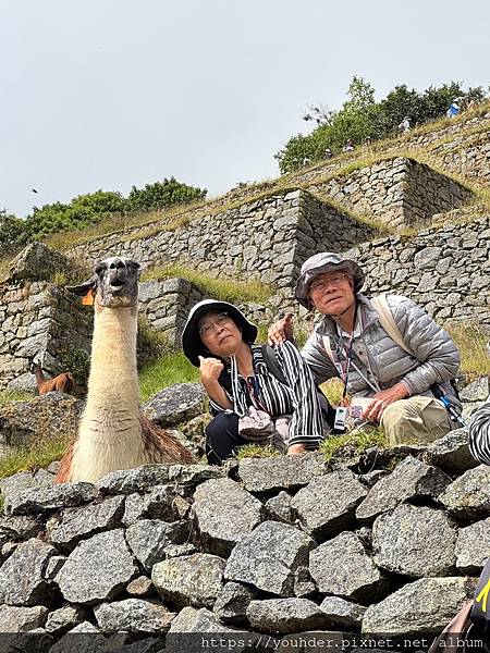 我和先生在馬丘比丘.JPG