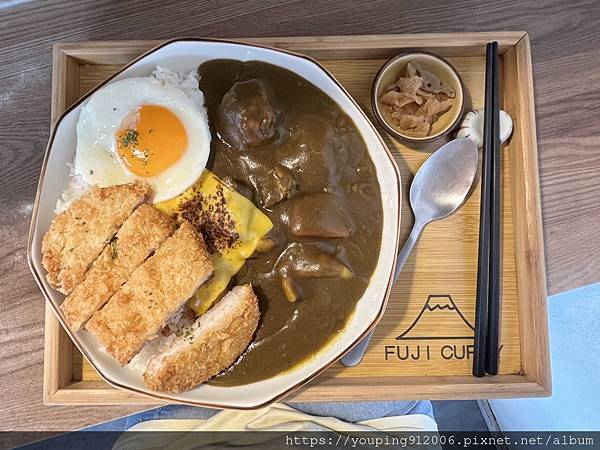 台北大安區｜富士咖哩 Fuji Curry，份量夠且是偏大人