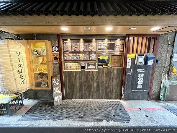 台北中正區｜福岡天神屋台炒麵麵包 台北總店，隱身在巷弄中的日