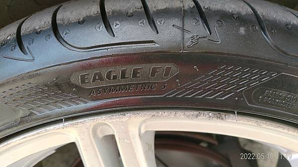 VIOS 換輪胎 Goodyear Eagle F1 Asy