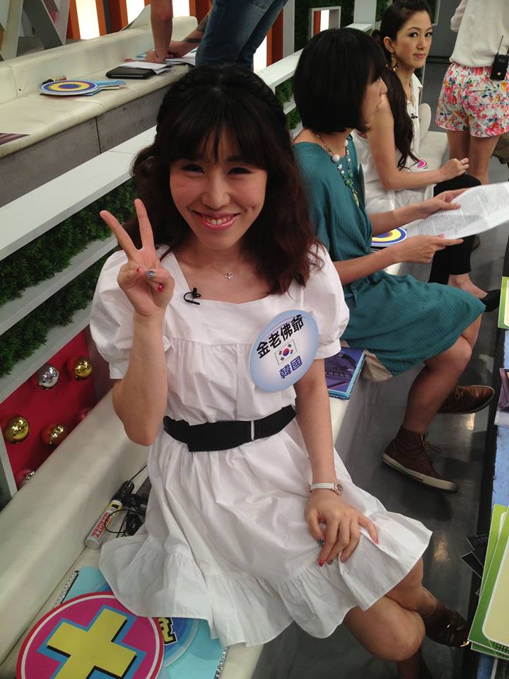 941717_598381810181271_93066832_n