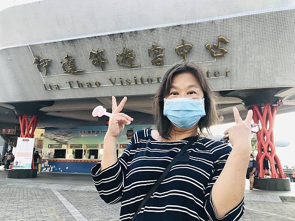 小六小詩創作　夏天（Sabina）