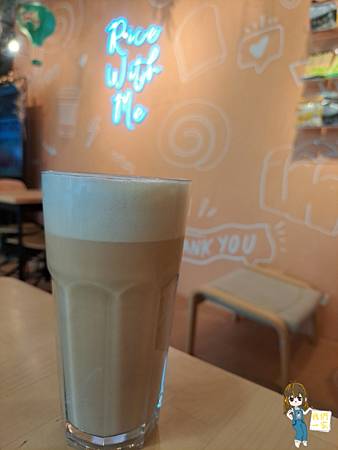 桃園平鎮 好農咖啡:品味平鎮的在地美食與文青風格