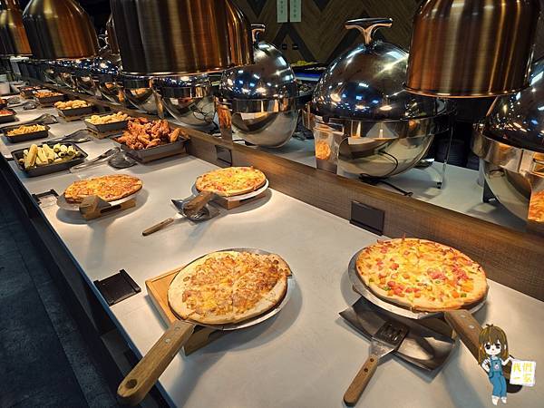 桃園 竟然有49元就可以吃牛排?!饗厚牛排桃園店打造超值