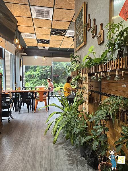 桃園中壢  落地玻璃窗迎接滿滿陽光，穀沐尼讓你在光影中品味豐