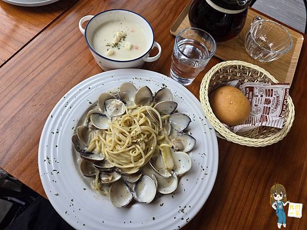 桃園中壢  落地玻璃窗迎接滿滿陽光，穀沐尼讓你在光影中品味豐