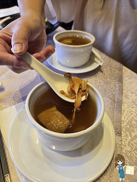 台北 來場都市傳說的奢華美食探險 圓山東西密道+圓苑午餐行程