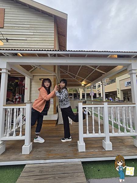 秒飛國外的聖誕氛圍行程—青埔一日遊/輕綠舍—華泰名品城