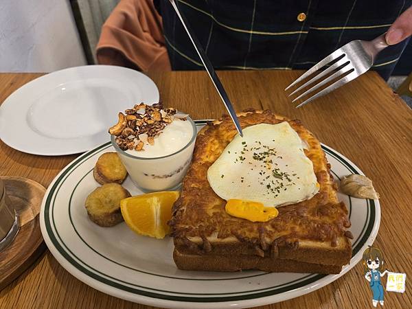 秒飛國外的聖誕氛圍行程—青埔一日遊/輕綠舍—華泰名品城 秒飛國外的聖誕氛圍行程—青埔一日遊/輕綠舍—華泰名品城