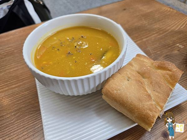 桃園平鎮 隱藏在教堂裡的美食秘境!龍岡「癮食聖堂」帶你品味 桃園平鎮 隱藏在教堂裡的美食秘境!龍岡「癮食聖堂」帶你品味