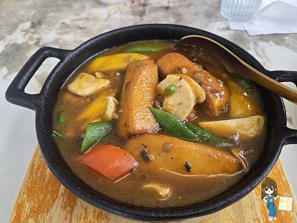 桃園青埔 揮桿高爾夫、品味東方料理,青埔這間餐廳超有趣!川泰 桃園青埔 揮桿高爾夫、品味東方料理,青埔這間餐廳超有趣!川泰