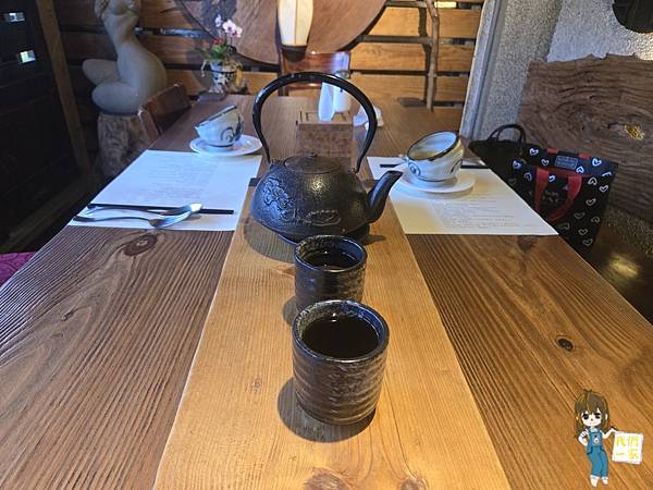 桃園龍潭的靜謐祕境｜《入木三分》無菜單蔬食料理，全感官的窩心