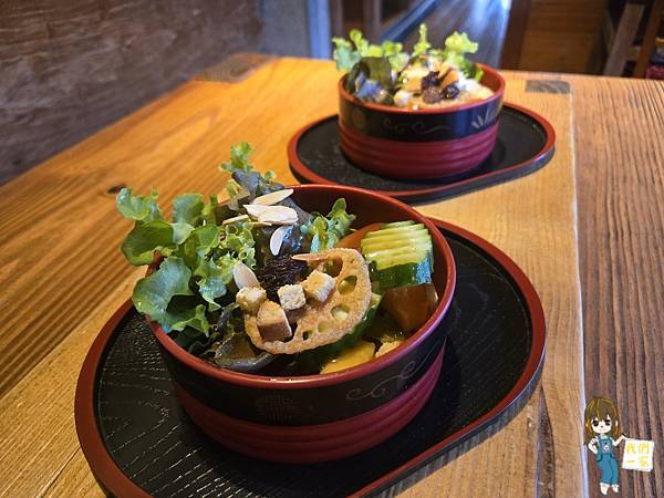 桃園龍潭的靜謐祕境｜《入木三分》無菜單蔬食料理，全感官的窩心