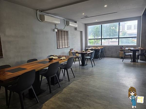 桃園中壢福叄鍋物:從木質門面走進肉與甜點的雙重盛宴 極黑豚 桃園中壢福叄鍋物:從木質門面走進肉與甜點的雙重盛宴 極黑豚