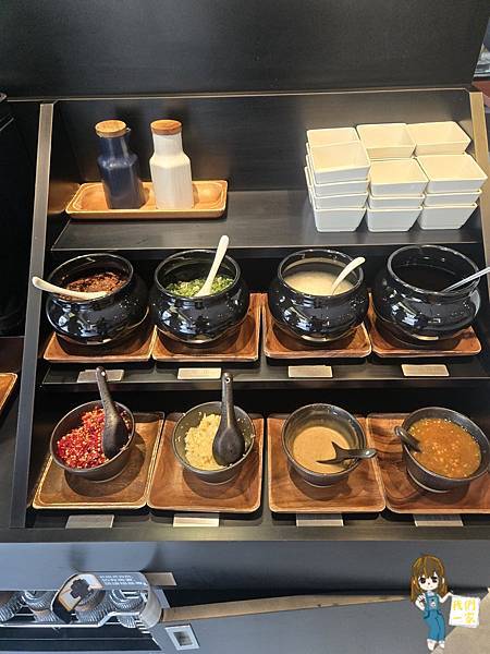 桃園中壢福叄鍋物:從木質門面走進肉與甜點的雙重盛宴 極黑豚 桃園中壢福叄鍋物:從木質門面走進肉與甜點的雙重盛宴 極黑豚