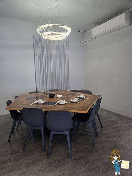 桃園中壢福叄鍋物:從木質門面走進肉與甜點的雙重盛宴 極黑豚 桃園中壢福叄鍋物:從木質門面走進肉與甜點的雙重盛宴 極黑豚