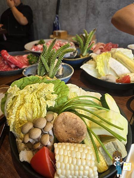 桃園中壢福叄鍋物:從木質門面走進肉與甜點的雙重盛宴 極黑豚 桃園中壢福叄鍋物:從木質門面走進肉與甜點的雙重盛宴 極黑豚